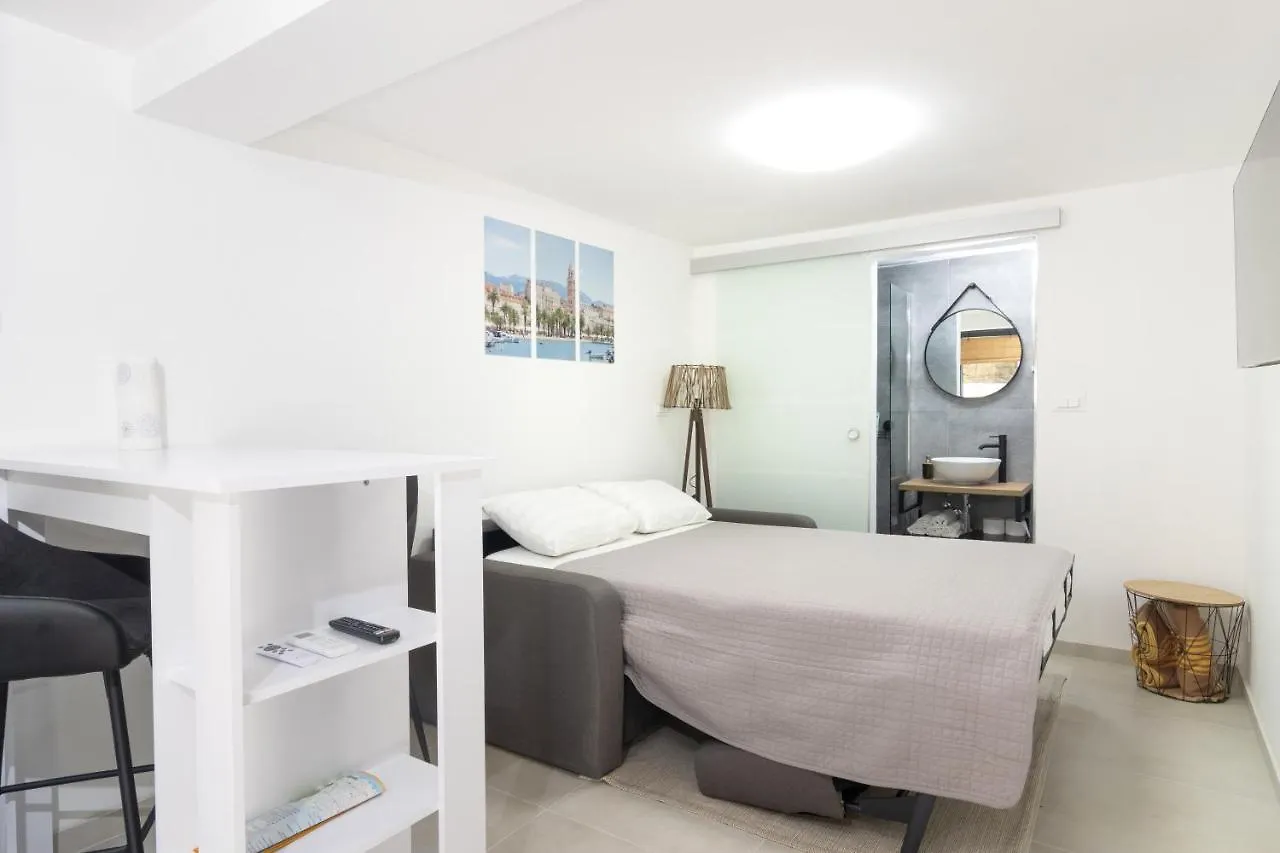 Apartment Studio Tina In Centar With Parking Split Croatia