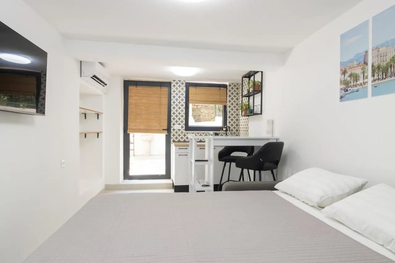 Studio Tina In Centar With Parking Split 0*,